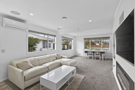 Photo of property in 7 Victor Street, Hurdon, New Plymouth, 4310