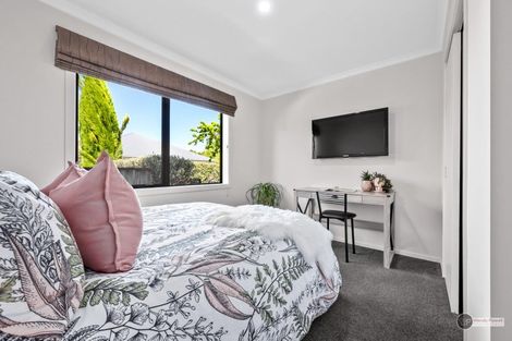Photo of property in 3 Cataldo Mews, Avalon, Lower Hutt, 5011