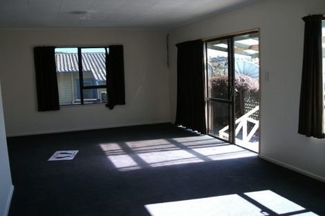 Photo of property in 2/135 Waimea Road, Nelson South, Nelson, 7010
