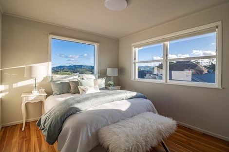 Photo of property in 268 Sturges Road, Henderson, Auckland, 0612