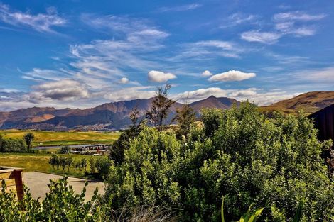 Photo of property in 3 Caithness Court, Jacks Point, Queenstown, 9371