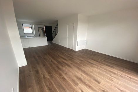 Photo of property in 27 Kotuitui Street, Manukau, Auckland, 2104