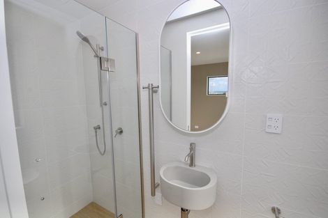 Photo of property in 139 Tirimoana Road, Te Atatu South, Auckland, 0602