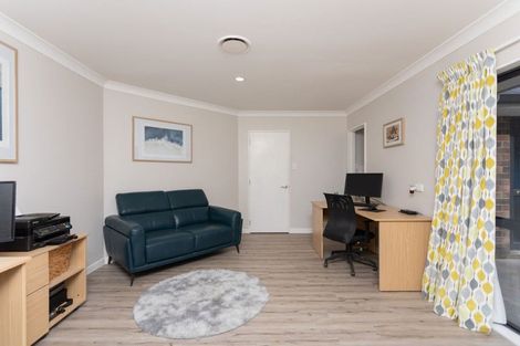 Photo of property in 12 Totaramahonga Road, Dannevirke, 4972