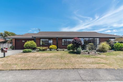 Photo of property in 3b Pinewood Grove, Paraparaumu Beach, Paraparaumu, 5032