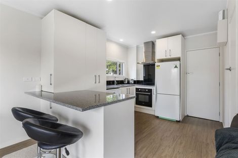 Photo of property in 30 Chartwell Avenue, Glenfield, Auckland, 0629