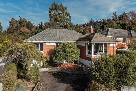 Photo of property in 33 Brockville Road, Glenross, Dunedin, 9011