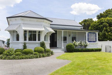 Photo of property in 46 Stout Street, Whataupoko, Gisborne, 4010