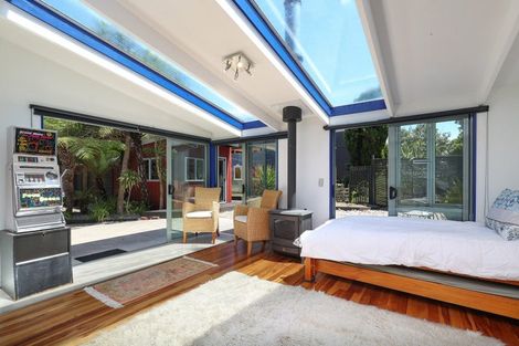 Photo of property in 90 Point Road, Monaco, Nelson, 7011