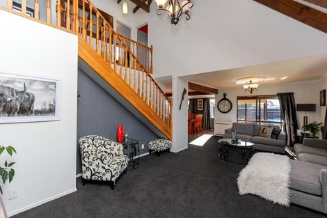 Photo of property in 13 Poplar Grove, Whalers Gate, New Plymouth, 4310