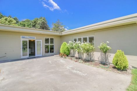 Photo of property in 1618 Longbush Road, Longbush, Masterton, 5884