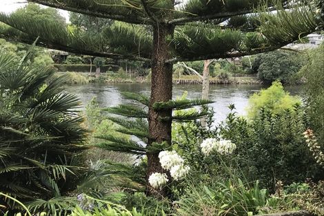 Photo of property in 4/1222 Victoria Street, Whitiora, Hamilton, 3200