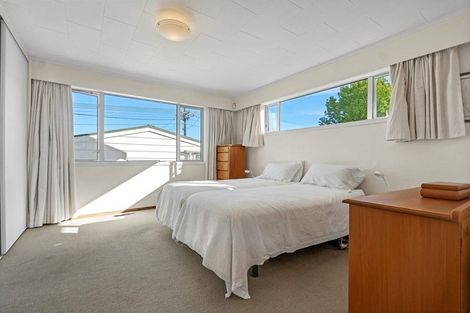 Photo of property in 1/90 Norwood Road, Bayswater, Auckland, 0622