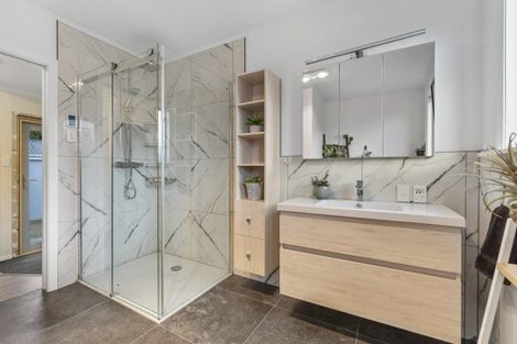 Photo of property in 1 Huia Street, Pahiatua, 4910