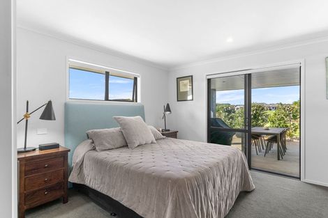 Photo of property in 32 Robert Hastie Drive, Mangawhai, 0573