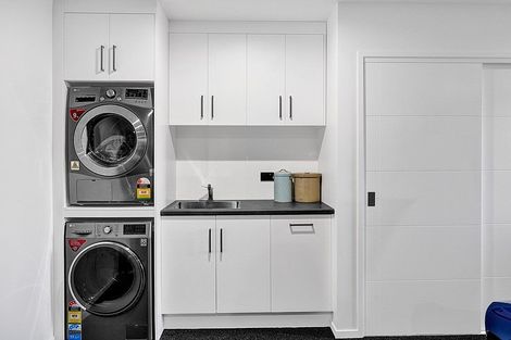 Photo of property in 51a Rata Street, Hawera, 4610