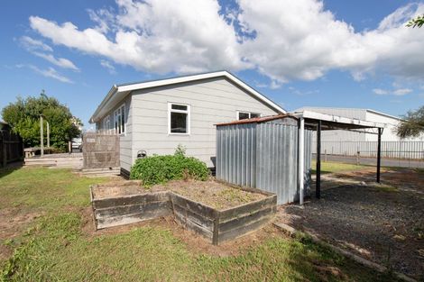 Photo of property in 14 Ponui Avenue, Kerepehi, Paeroa, 3671