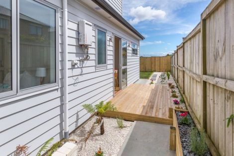Photo of property in 29 Carrickdawson Drive, Flat Bush, Auckland, 2019