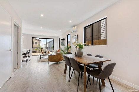 Photo of property in 10 Pohewa Road, Silverdale, 0932