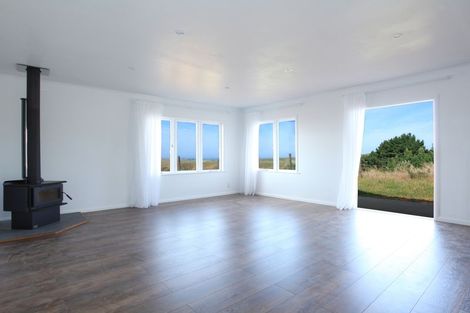 Photo of property in 448 Ruapuke Road, Raglan, 3296