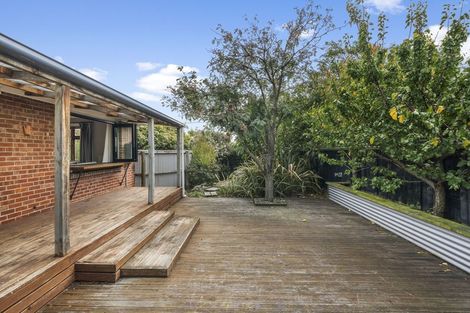 Photo of property in 112 Smith Street, Woolston, Christchurch, 8062