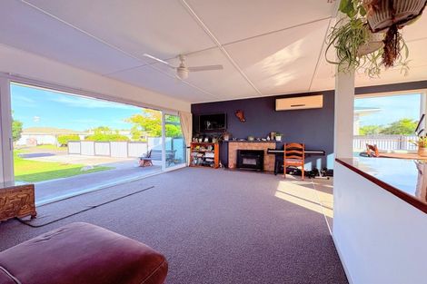 Photo of property in 15 Osler Street, Wairoa, 4108