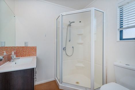 Photo of property in 128 Kowhai Avenue, Matarangi, Whitianga, 3592