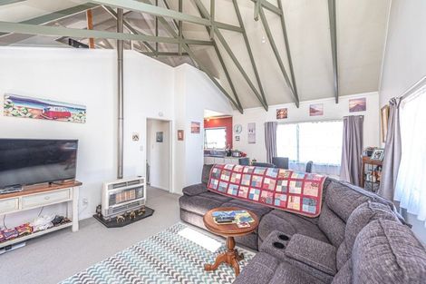 Photo of property in 23 Manuka Street, Castlecliff, Whanganui, 4501