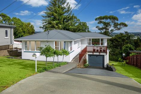 Photo of property in 29 Sunhill Road, Sunnyvale, Auckland, 0612