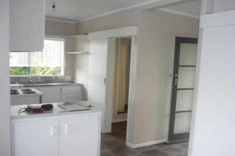 Photo of property in 16 Findlay Street, Moturoa, New Plymouth, 4310