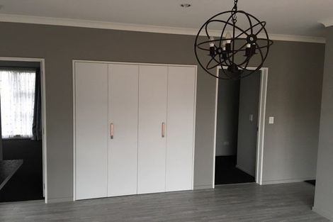 Photo of property in 263 Wainoni Road, Avondale, Christchurch, 8061