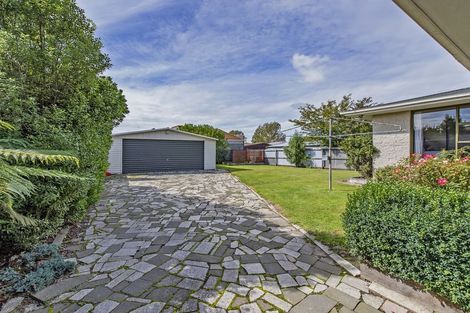 Photo of property in 55 Oriana Crescent, Hornby, Christchurch, 8042