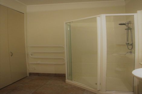 Photo of property in 8/37 Majoribanks Street, Mount Victoria, Wellington, 6011