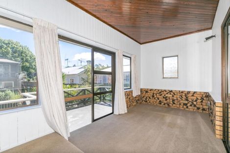 Photo of property in 8 Opoia Road, Hamilton East, Hamilton, 3216