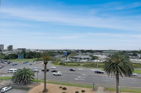 Photo of property in 410/8 Lakewood Court, Manukau, Auckland, 2104