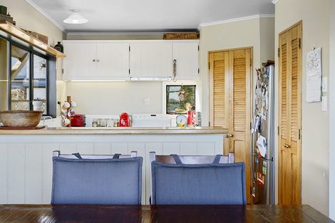 Photo of property in 12 Harvey Street, Waipahihi, Taupo, 3330