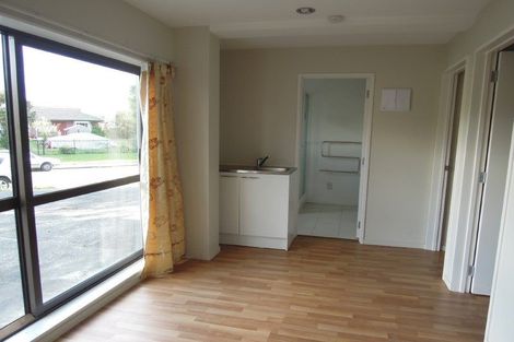 Photo of property in 4 St Catherine Crescent, West Harbour, Auckland, 0618