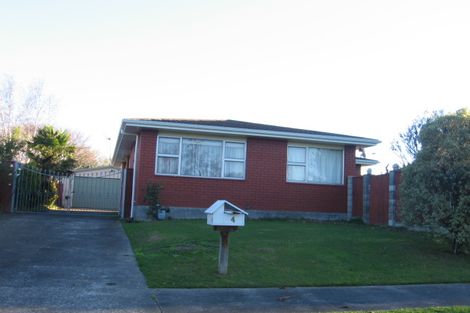Photo of property in 4 Dunk Place, Milson, Palmerston North, 4414