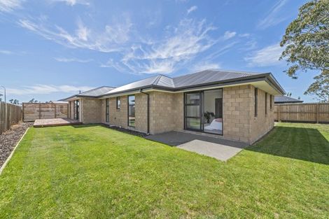 Photo of property in 66 Suffolk Drive, Kirwee, 7571