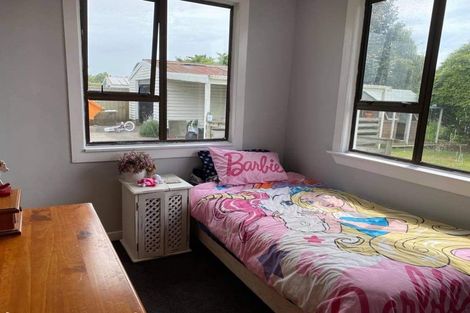 Photo of property in 10 Cornwall Street, Eltham, 4322