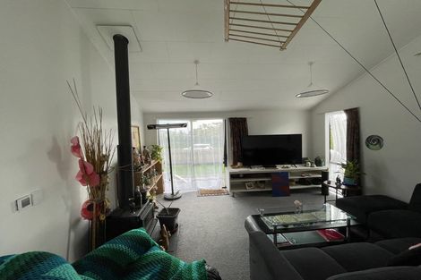 Photo of property in 4 Rata Street, Tokomaru, Palmerston North, 4474