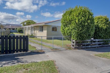 Photo of property in 42 Te Rauparaha Street, Otaki, 5512