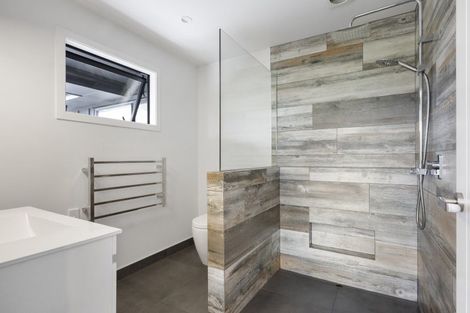 Photo of property in 1030d Valley Road, Ashhurst, 4884