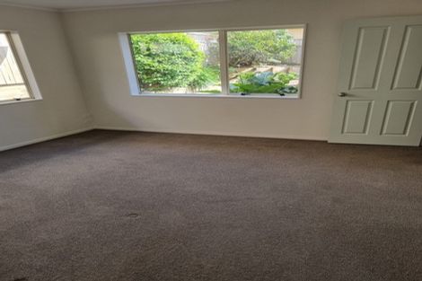Photo of property in 1/7 Thurston Place, Bucklands Beach, Auckland, 2012