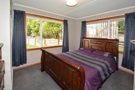 Photo of property in 100 Wakari Road, Helensburgh, Dunedin, 9010