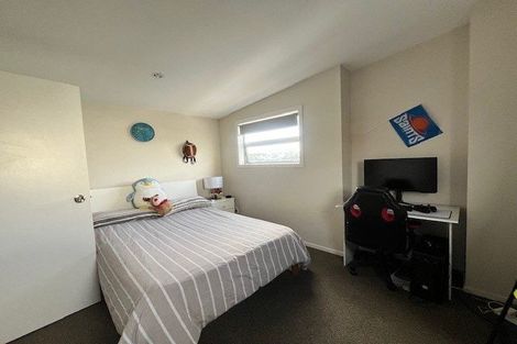 Photo of property in 8a Opapa Street, Titahi Bay, Porirua, 5022