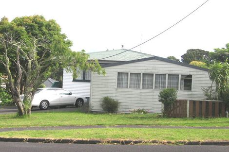 Photo of property in 1/35 Neal Avenue, Glenfield, Auckland, 0629