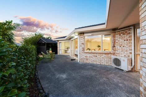 Photo of property in 17 Gendo Avenue, Henderson, Auckland, 0612