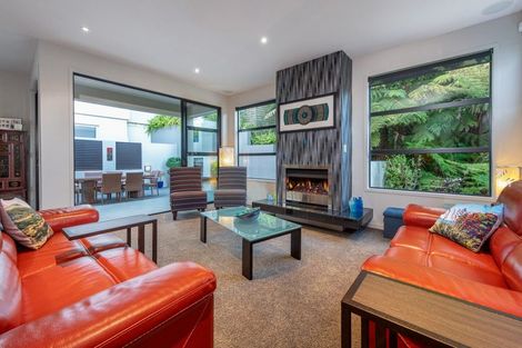 Photo of property in 16 Kahikatea Close, Campbells Bay, Auckland, 0630