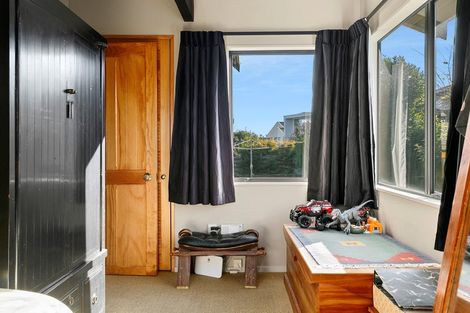 Photo of property in 12 Harvey Street, Waipahihi, Taupo, 3330